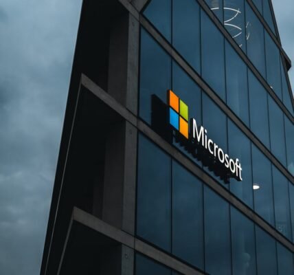 glass panels exterior of the microsoft building