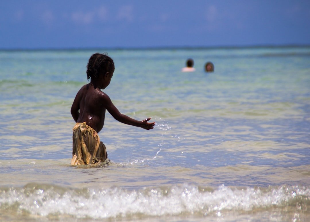 El Niño provoca récord en aumento del nivel del mar en costas africanas