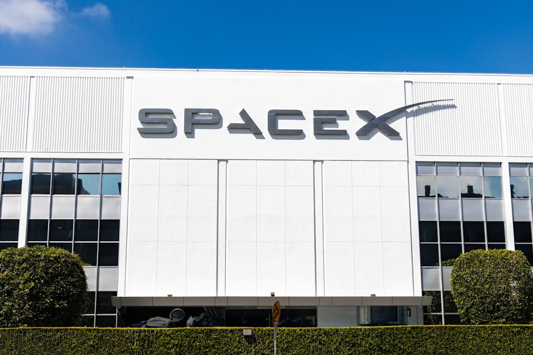 SpaceX adquiere Hexagon Masterworks para fortalecer su cadena de suministro…
