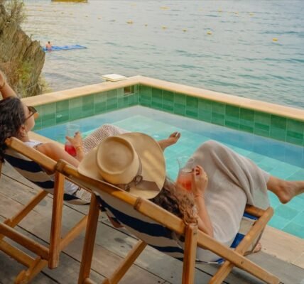 AC by Marriott Santa Marta lanza servicio gratuito de transporte marítimo a Playa Calderón 2