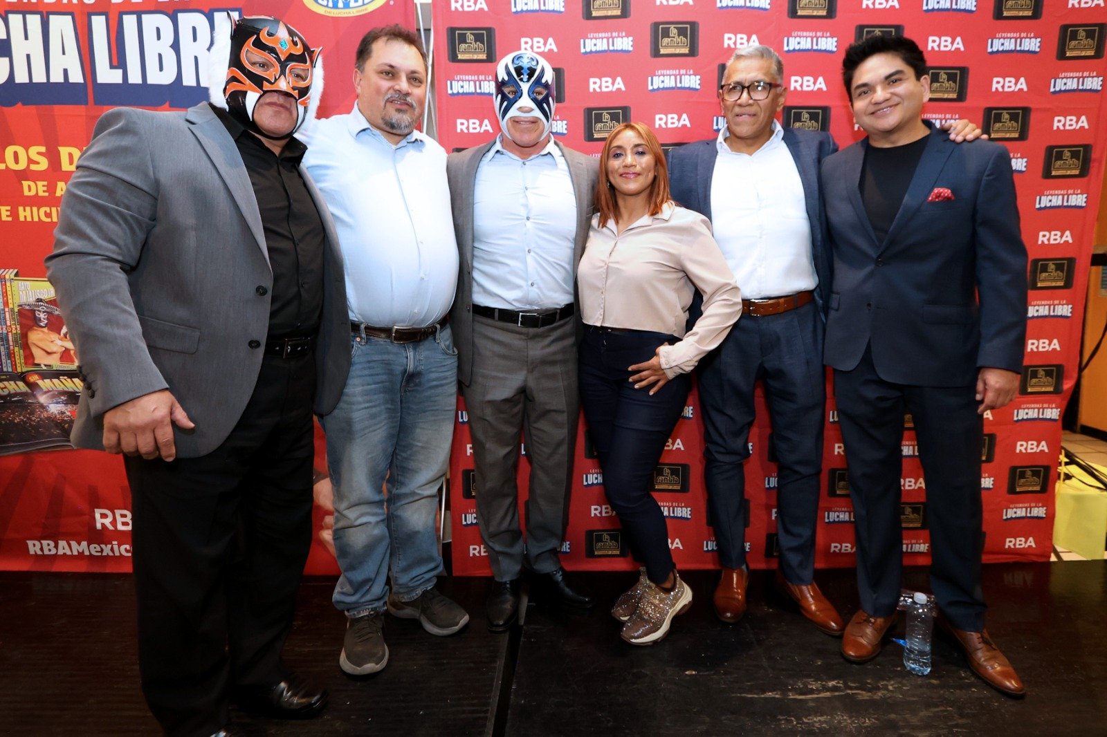 Leyendas de la Lucha Libre: la colección de libros que revela los secretos de los duelos de apuesta