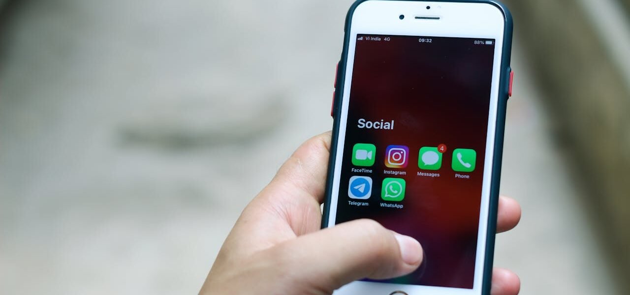 WhatsApp alcanza al 90% de los usuarios en México y domina el ecosistema conversacional, según Infobip