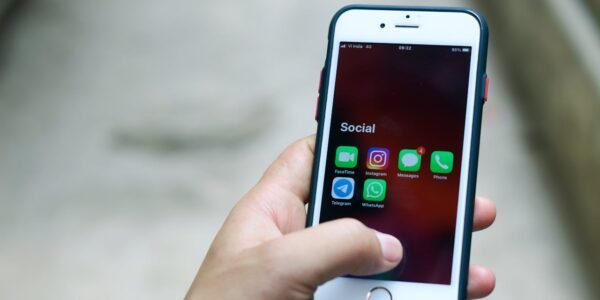 WhatsApp alcanza al 90% de los usuarios en México y domina el ecosistema conversacional, según Infobip