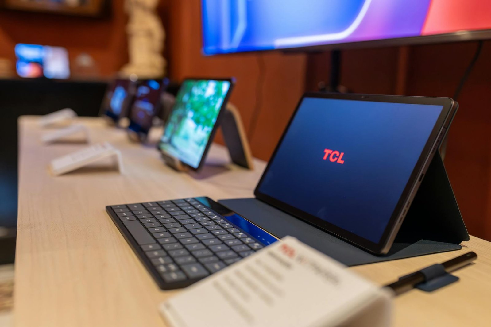 Tu próxima tablet para leer, trabajar o maratonear está a un clic: toda la gama de TCL te espera