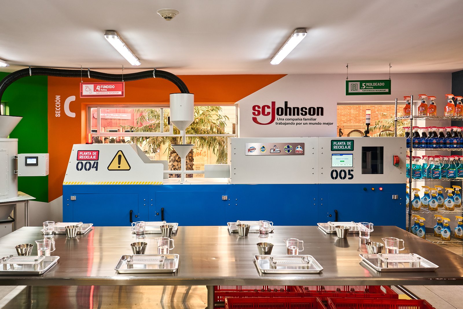 Sc johnson y kidzania convierten el reciclaje en una experiencia educativa para niñas y niños