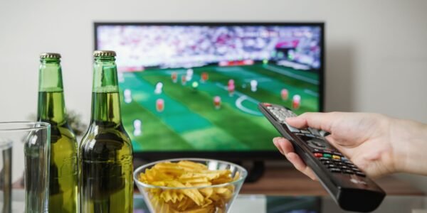 Estadio en casa: la tecnología de pantallas TCL redefine la experiencia de ver el gran torneo de fútbol este verano