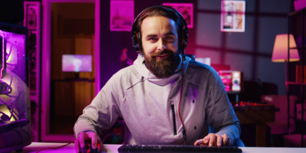 En Twitch, las marcas ya no interrumpen la experiencia: forman parte de ella