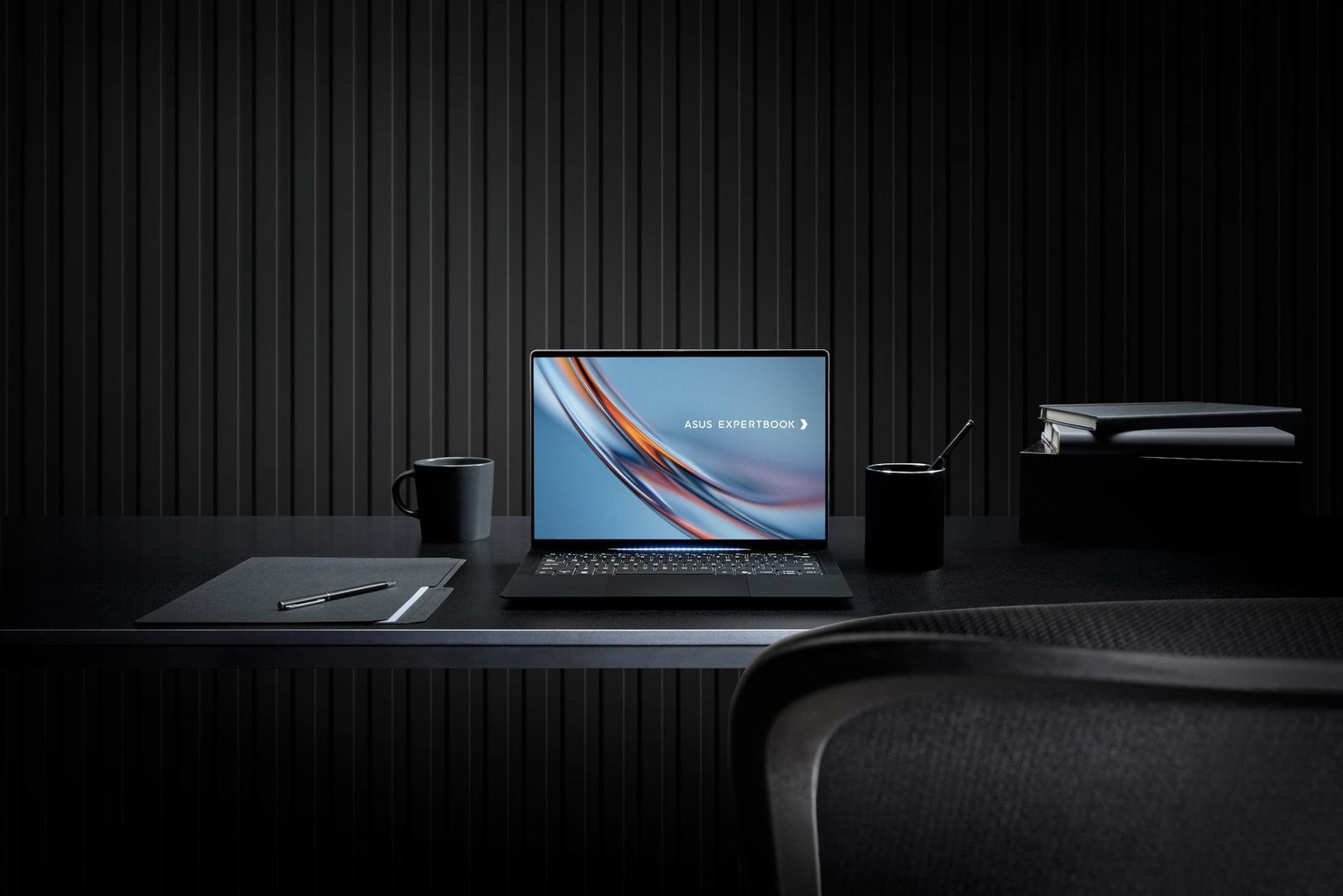 Asus lanza en México la nueva ExpertBook Ultra, redefiniendo las laptops del sector empresarial