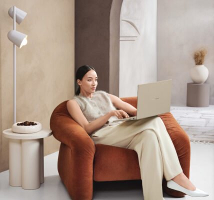 Asus Zenbook A16: productividad sin límites en un diseño ultraligero