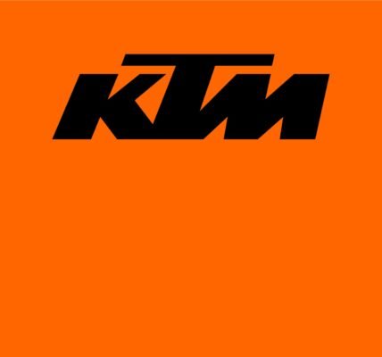 KTM presenta una nueva iniciativa para vivir la pasión del fútbol sobre dos ruedas