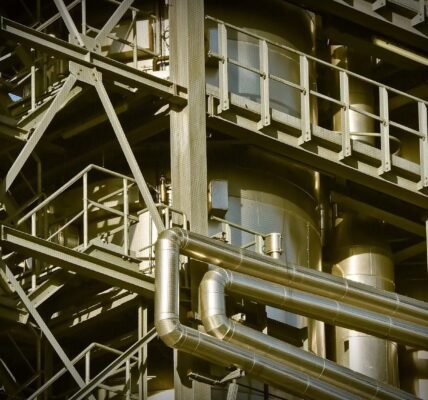 Empresas mexicanas arriesgan su expansión en América Latina por rezago en automatización fiscal, advierte Sovos