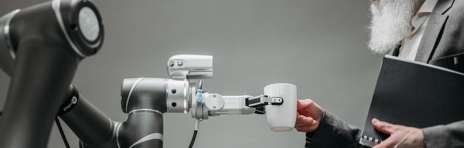 La IA y la robotización están transformando el empleo administrativo en México: estudio