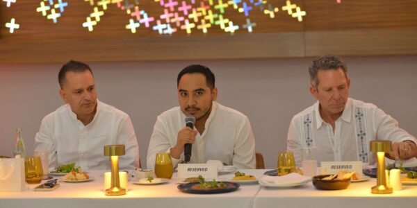 Posadas impulsa el talento mexicano con Solú, el alebrije que simboliza la hospitalidad de Grand Fiesta Americana y Fiesta Americana