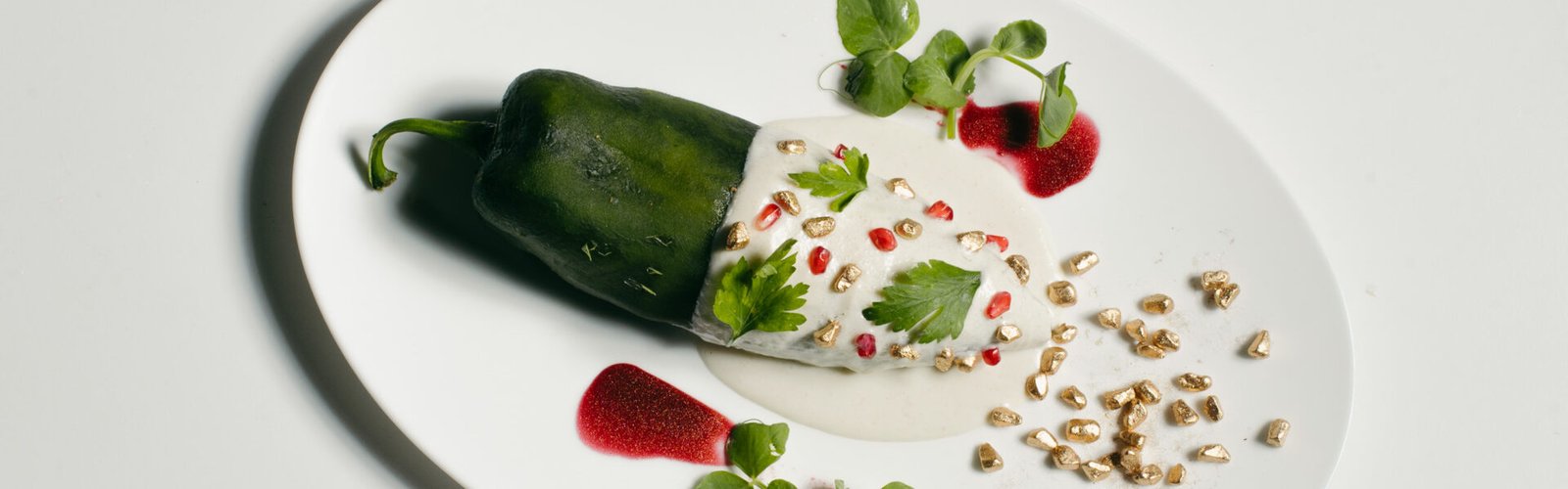 La guía imperdible de dónde comer los mejores chiles en nogada de la temporada
