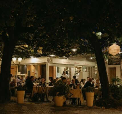 Trattoria Grata se une a la familia In Between