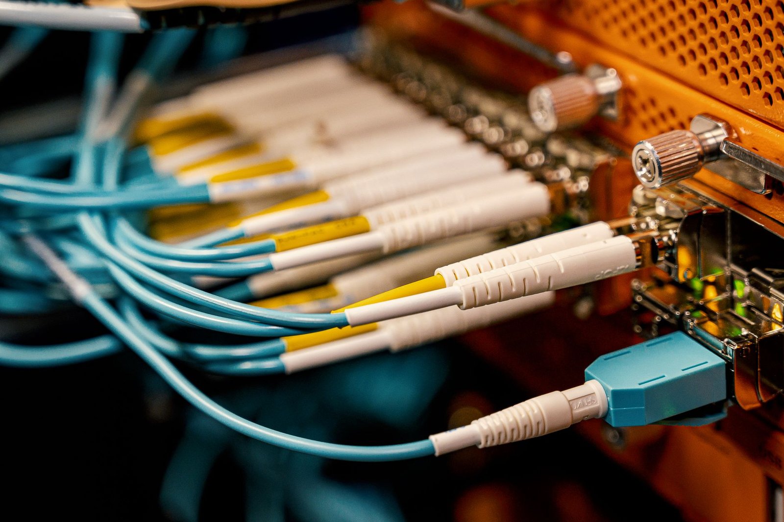 Tecnologías convergentes redefinen la estrategia empresarial, según líderes reunidos en Interconnected World 2026