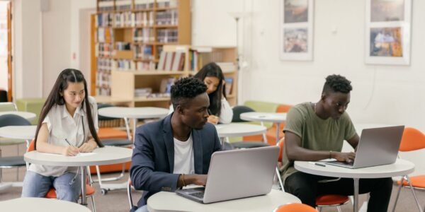 Regreso a clases: NVIDIA impulsa el aprendizaje, la creatividad y el gaming con laptops GeForce RTX