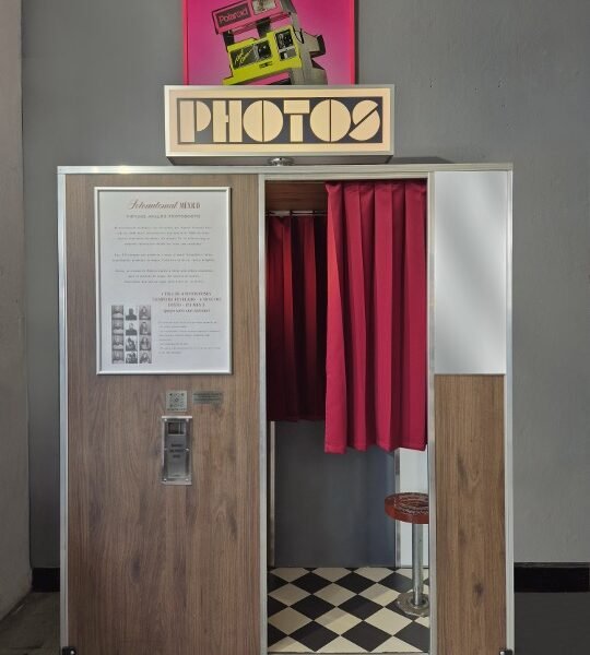 Fotoautomat: la primera cabina fotográfica análoga de Latinoamérica llega a la CDMX