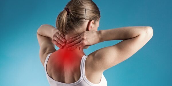 Más allá del síntoma: especialistas exhortan a acudir con el médico para identificar el origen del dolor