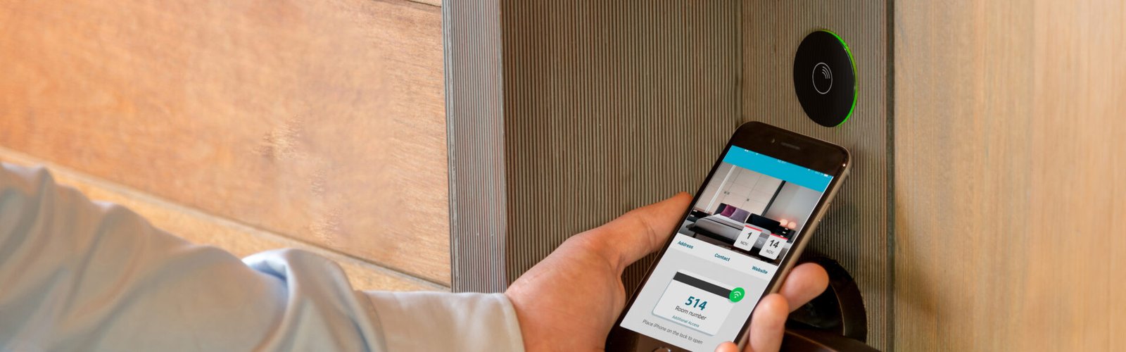 ASSA ABLOY integra su tecnología en una habitación inteligente que operará en vivo durante ABASTUR 2026