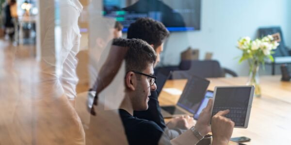 Stefanini Group acelera su estrategia AI-First y fortalece su oferta global de consulting services