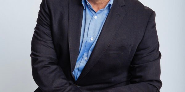 Enrique Calderón, VP de operación hotelera de Posadas, representará a México y Centroamérica en The Summit 2027 en Mónaco