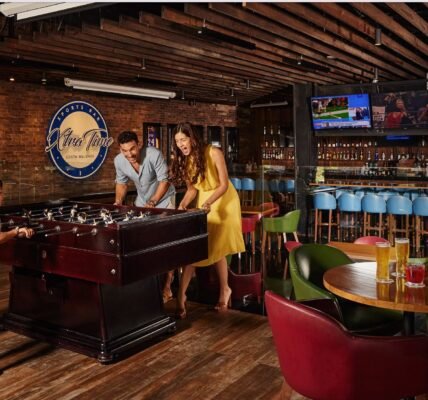 Palladium Hotel Group lanza Holiday Moments, su campaña decembrina con amenidades y cena show incluida