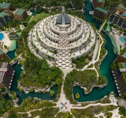 Las atracciones transforman la manera en que se crean y desarrollan los destinos turísticos en México: IAAPA