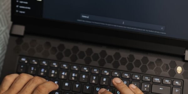 Cinco tips para sacarle más provecho a ChatGPT y Gemini en el día a día