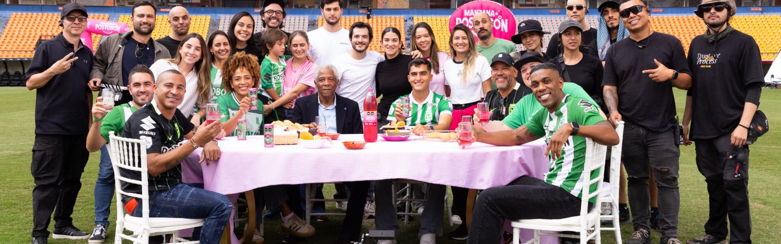 Dirty Kitchen y Manzana Postobón celebran los 10 años de la Gloria Continental con una experiencia de marca