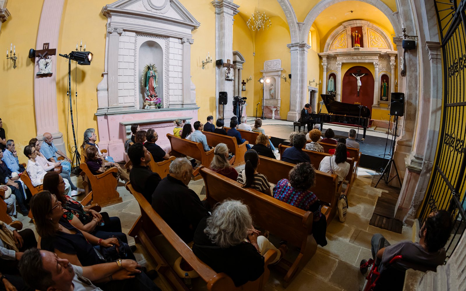 Luz y naturaleza dialogan en el recital de Kotaro Fukama, Viaje sobre agua, en el 54 FIC